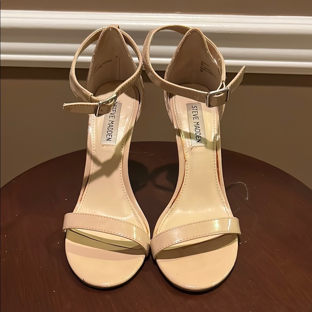 Steve Madden Tan Stiletto Heels Elegant Design